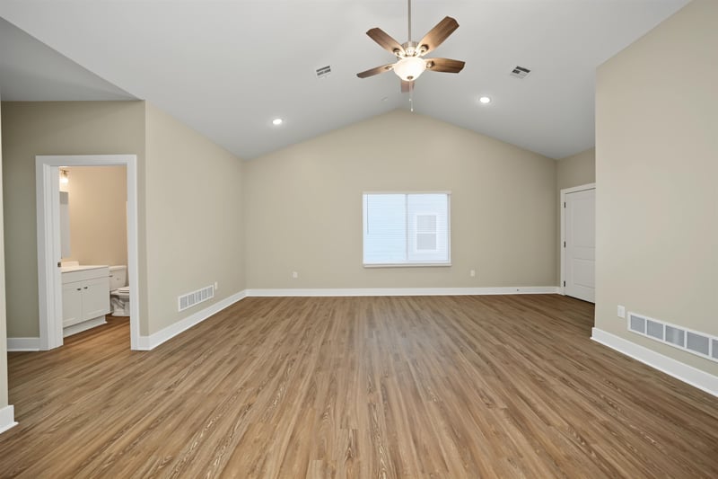 2713 Amelia Ln, Salina, KS 67401
