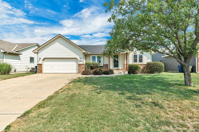 2600 E Evanston St, Park City, KS 67219