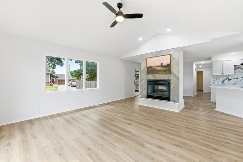 2209 Woodlawn Blvd, Derby, KS 67037-3802