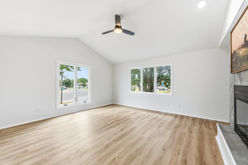 2209 Woodlawn Blvd, Derby, KS 67037-3802