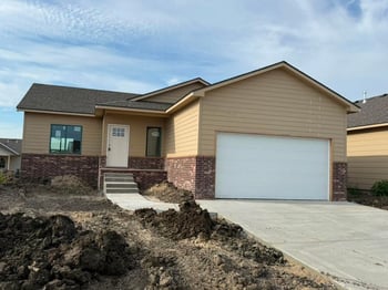 8979 N Joshua St, Bel Aire, KS 67226