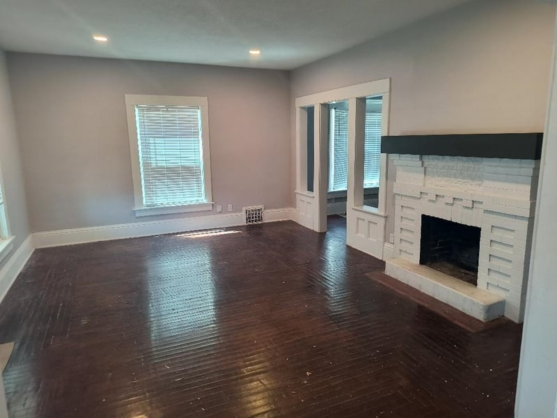 115 Chautauqua Ave, Wichita, KS 67211