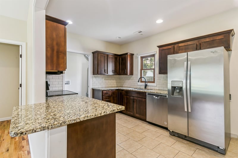 609 Russell , Mulvane, KS 67110