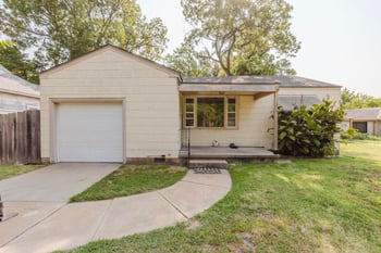1942 Jeanette , Wichita, KS 67203