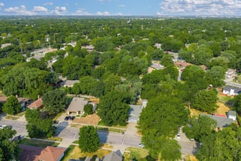 1441 Lark Ln, Wichita, KS 67212