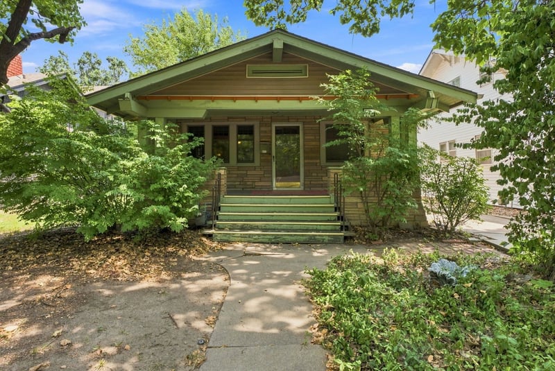 842 Litchfield Ave, Wichita, KS 67203