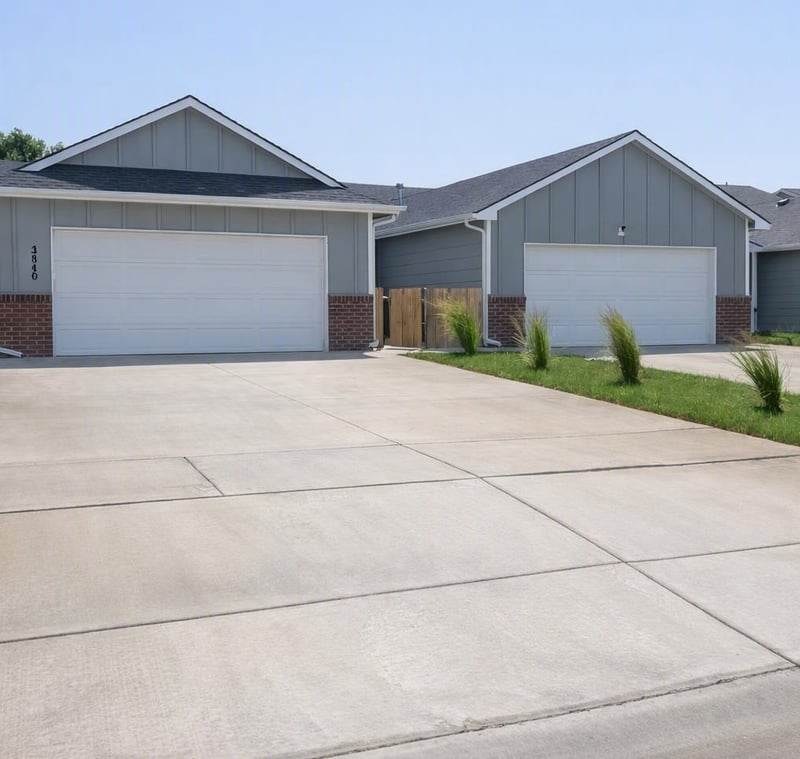 3840-3842 Blue Lake St, Wichita, KS 67215