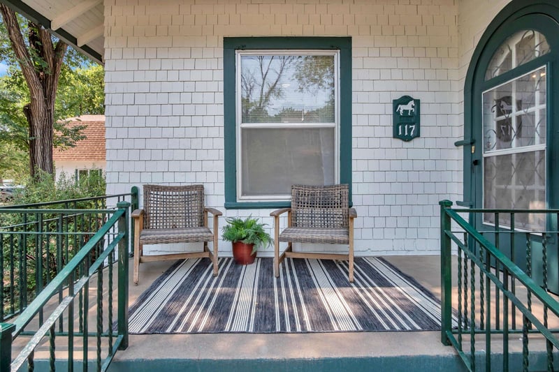 117 Harrison , Newton, KS 67114