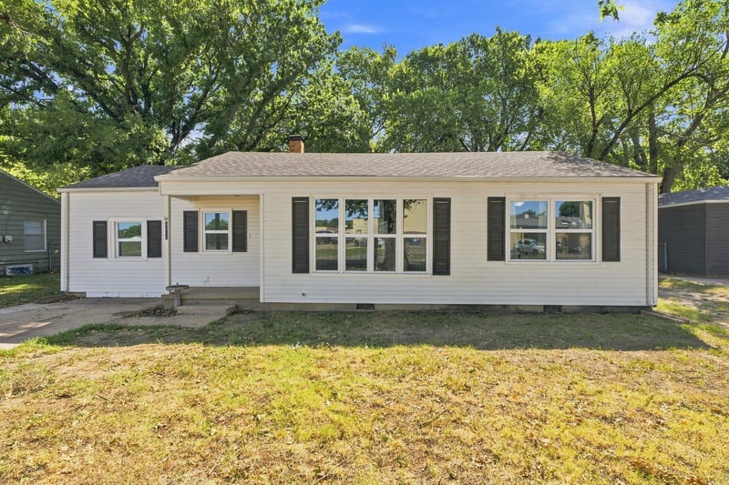 3016 N Charles Ave, Wichita, KS 67204