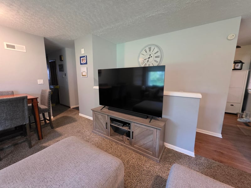 2219 Edward St, Salina, KS 67401