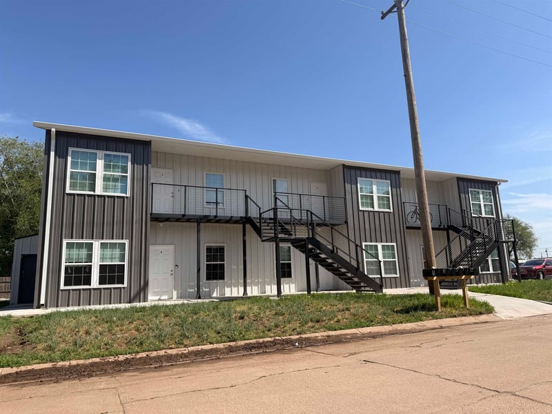 217 E 19th St, Wellington, KS 67152