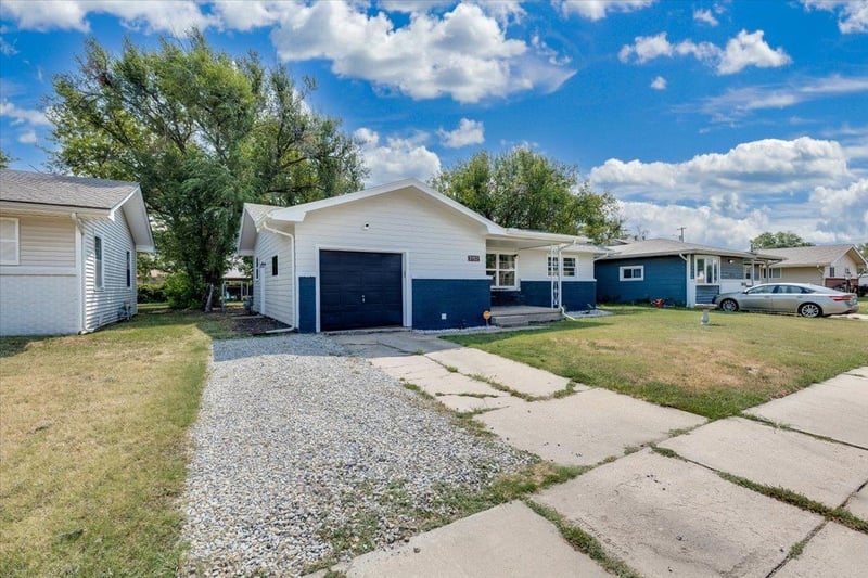 3152 S Eulcid Ave, Wichita, KS 67217