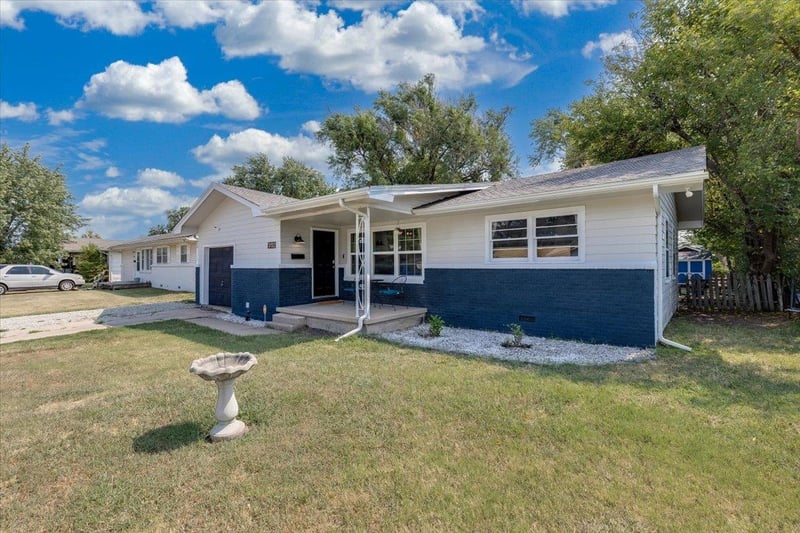 3152 S Eulcid Ave, Wichita, KS 67217