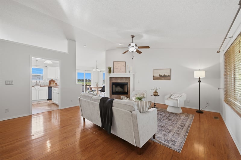 1026 N Aksarben, Wichita, KS 67235