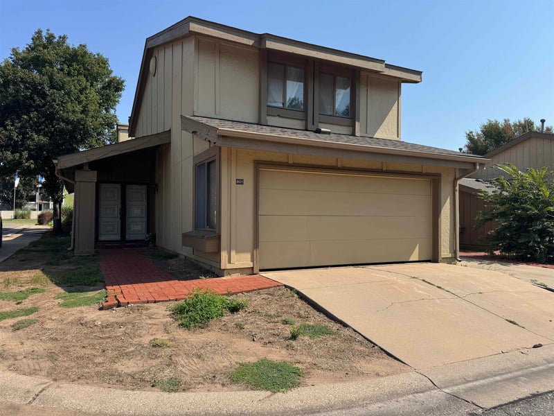 8419 E Harry Unit 801, Wichita, KS 67207