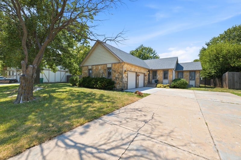 1951 S Cypress, Wichita, KS 67207