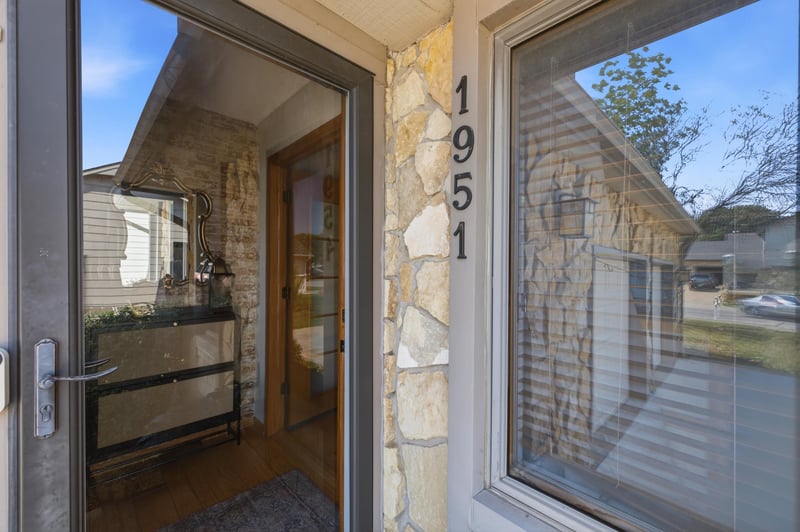 1951 S Cypress, Wichita, KS 67207
