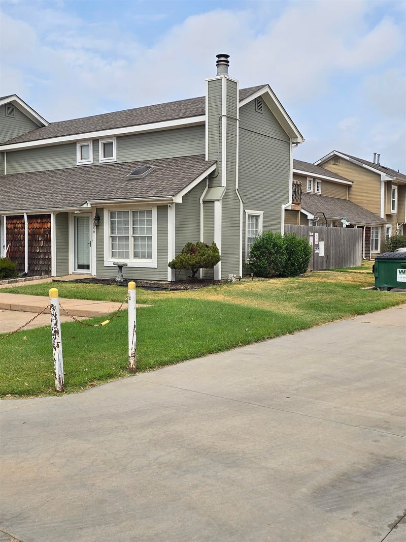 6725 W Shade #806, Wichita, KS 67212