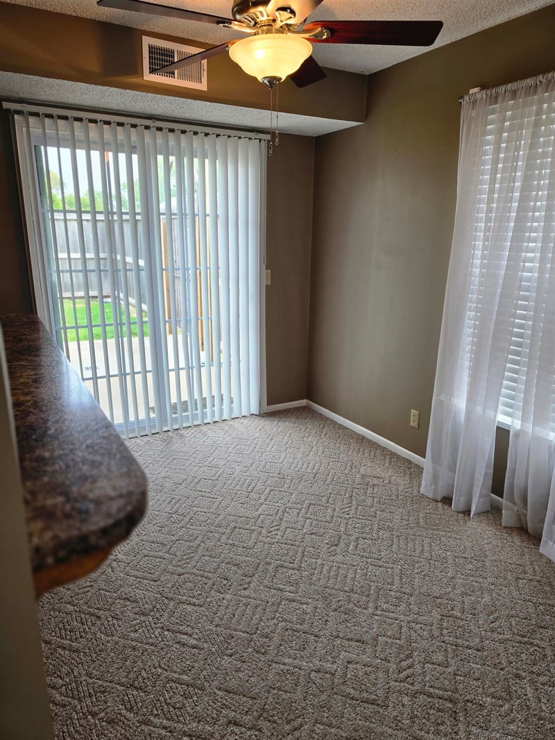 6725 W Shade #806, Wichita, KS 67212