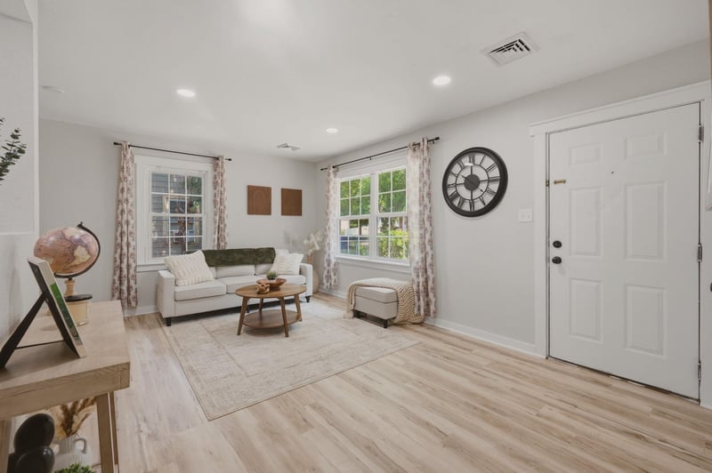 1833 N Green, Wichita, KS 67214
