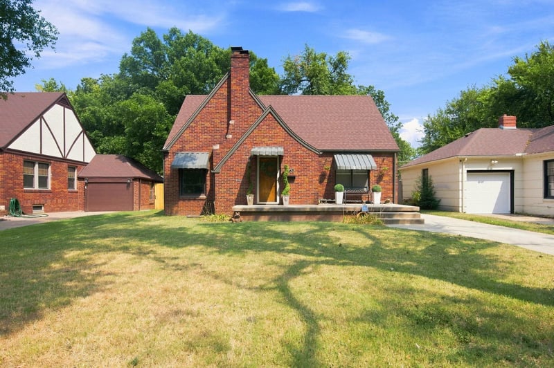 260 S Minneapolis Ave, Wichita, KS 67211