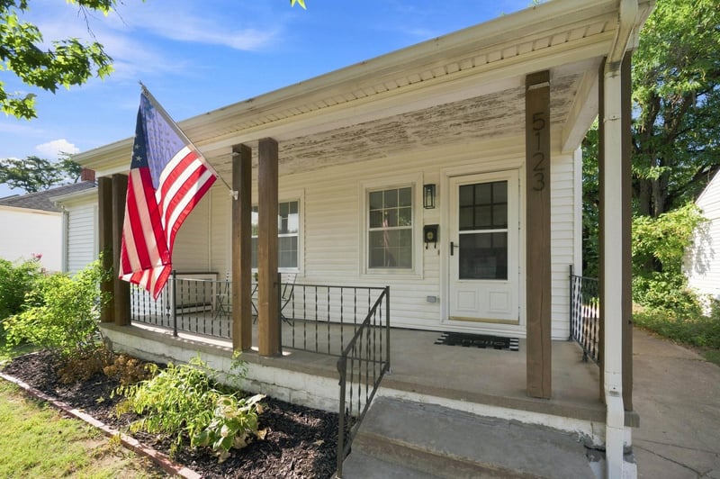 5123 E Murdock Ave, Wichita, KS 67208