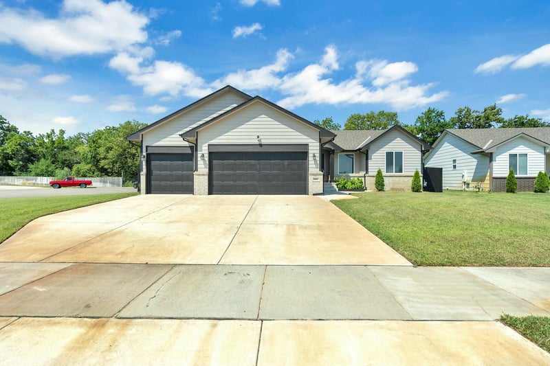 3002 E Maywood, Wichita, KS 67216