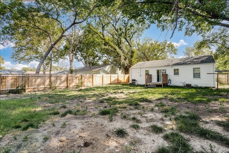 3051 S Elizabeth Ave, Wichita, KS 67217