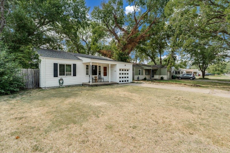 3051 S Elizabeth Ave, Wichita, KS 67217