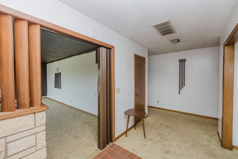 112 W F St, Hillsboro, KS 67063