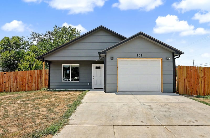 505 S Mccomas St, Wichita, KS 67213