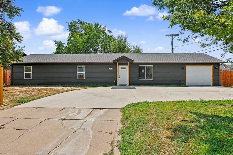 3811 W Taft Ave, Wichita, KS 67213