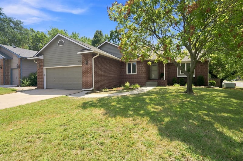 10701 W Westport, Wichita, KS 67212