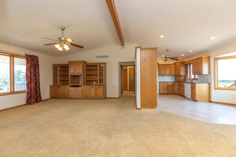 3193 W Farrelly Rd, Lindsborg, KS 67456