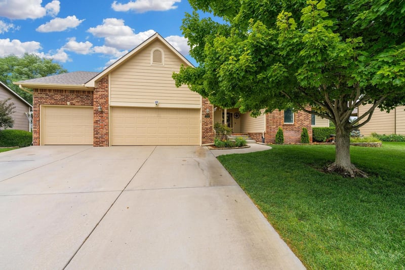143 S Putter, Andover, KS 67002