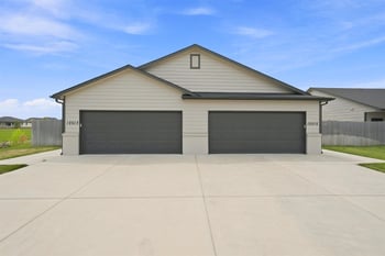 12013-12015 W Fontana St, Maize, KS 67205