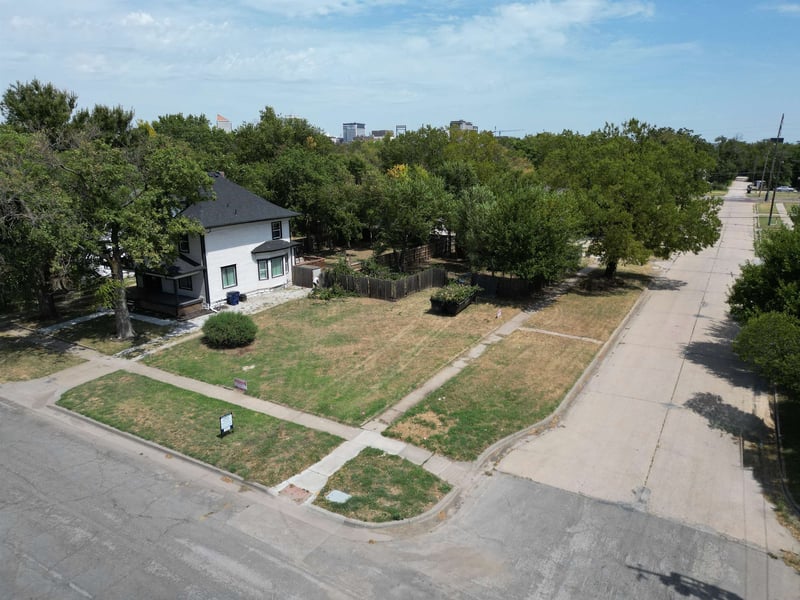 436 S Walnut, Wichita, KS 67213