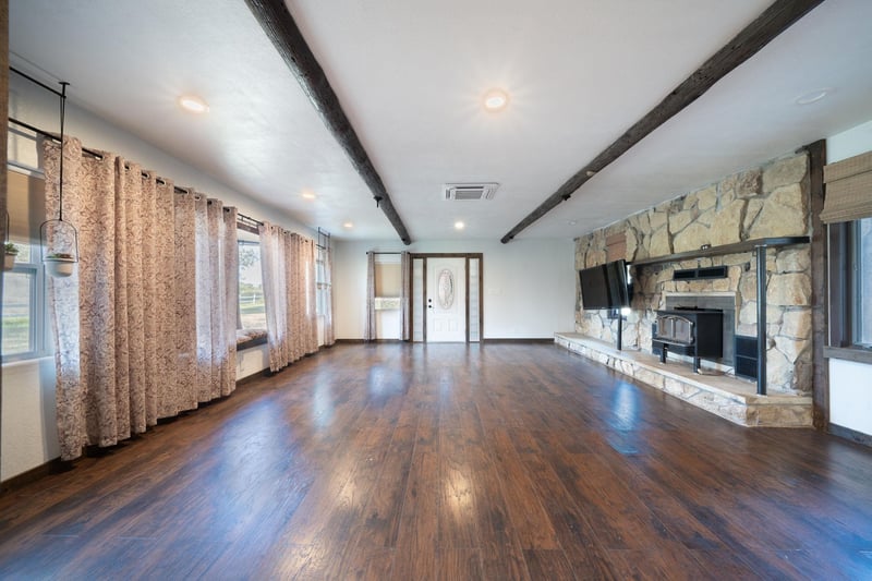 2634 SE Viney Ave, Murdock, KS 67111