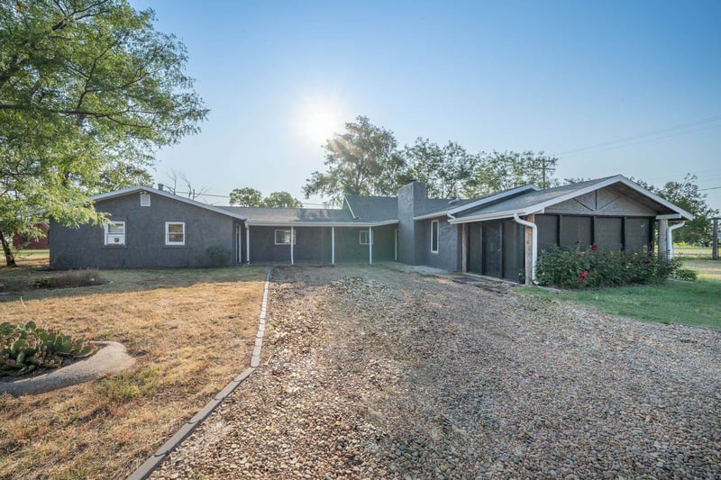 2634 SE Viney Ave, Murdock, KS 67111