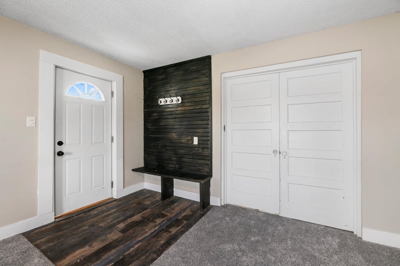 1645 N Main, Andover, KS 67002