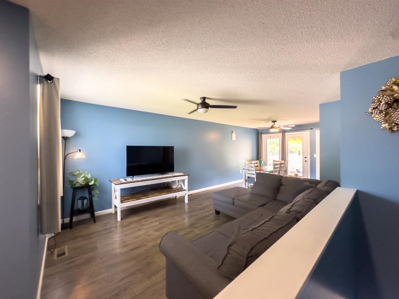 242 N Young St, Wichita, KS 67212
