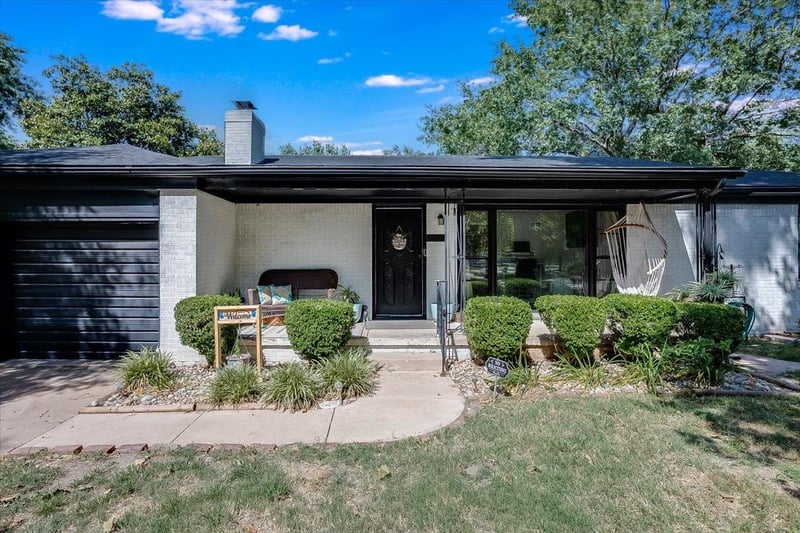 3304 N Porter Ave, Wichita, KS 67204-4210