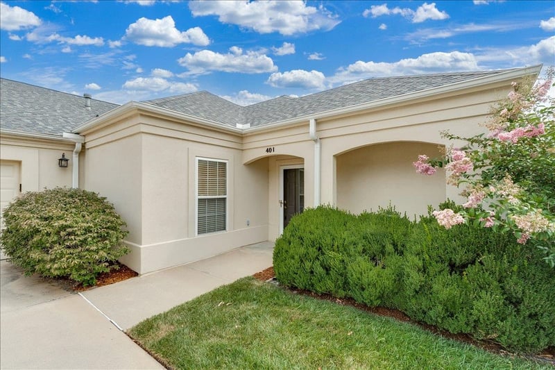 9400 E Wilson Estates Pky Unit #401, Wichita, KS 67206