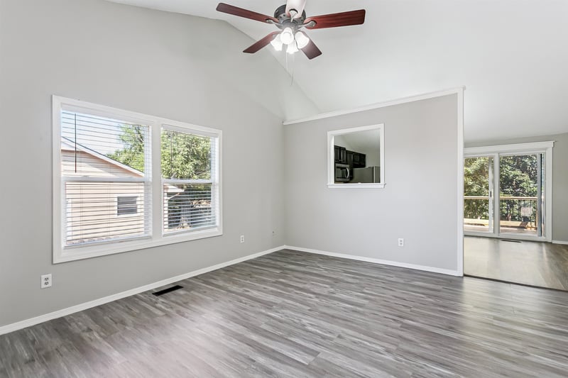 10702 E Bluestem St, Wichita, KS 67207