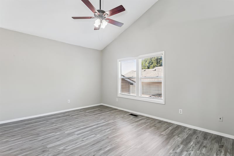10702 E Bluestem St, Wichita, KS 67207