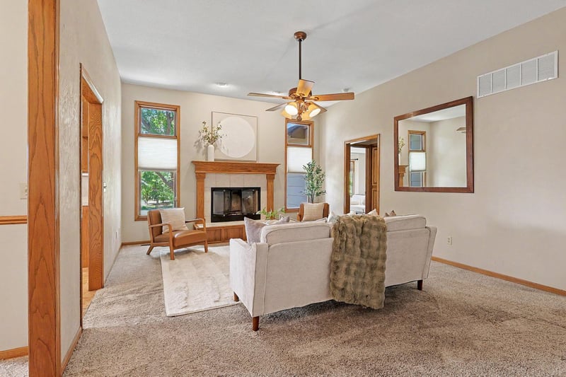 301 N Pinecrest Pl, Andover, KS 67002