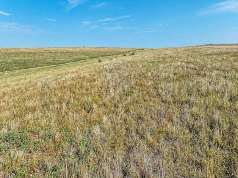 000 E Quartz Dr, Lincoln, KS 67455