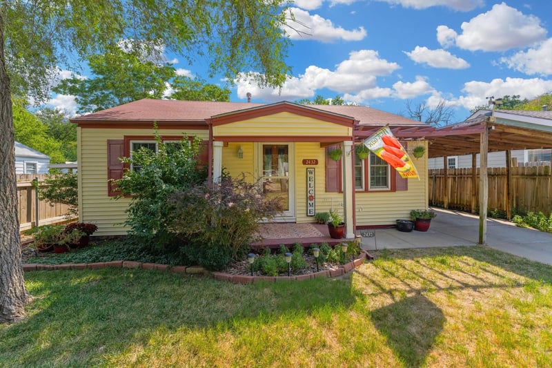 2432 S Pattie, Wichita, KS 67216