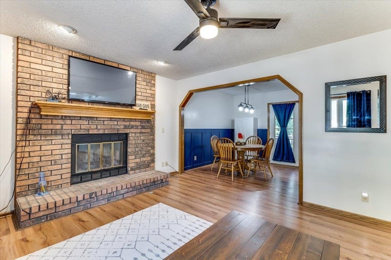 1703 N Skyview, Wichita, KS 67212