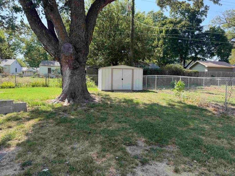 833 N Kokomo, Derby, KS 67037